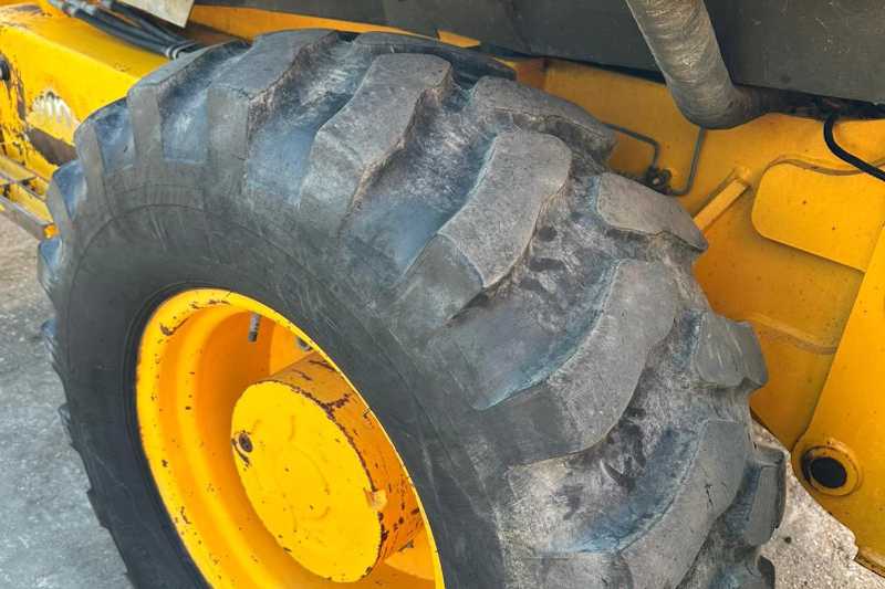 OmecoHub - Immagine JCB 2DX